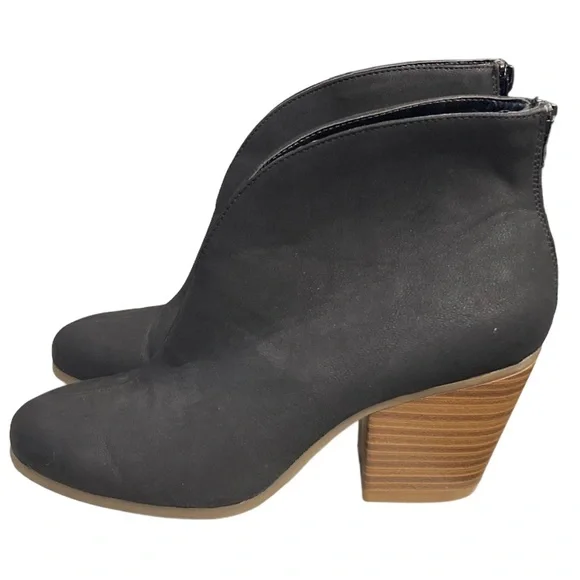 A2 by Aerosoles Ankle Boots - Picture 5 of 6